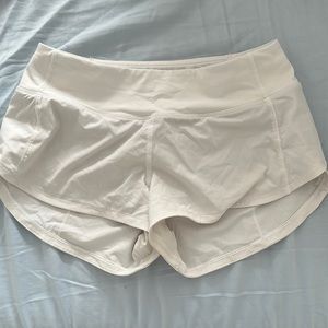 size 2 lululemon shorts